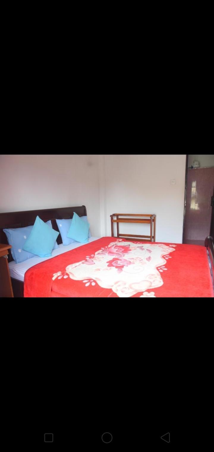 The Train View Bed & Breakfast Nuwara Eliya Exterior foto