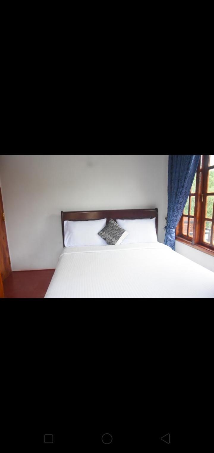The Train View Bed & Breakfast Nuwara Eliya Exterior foto