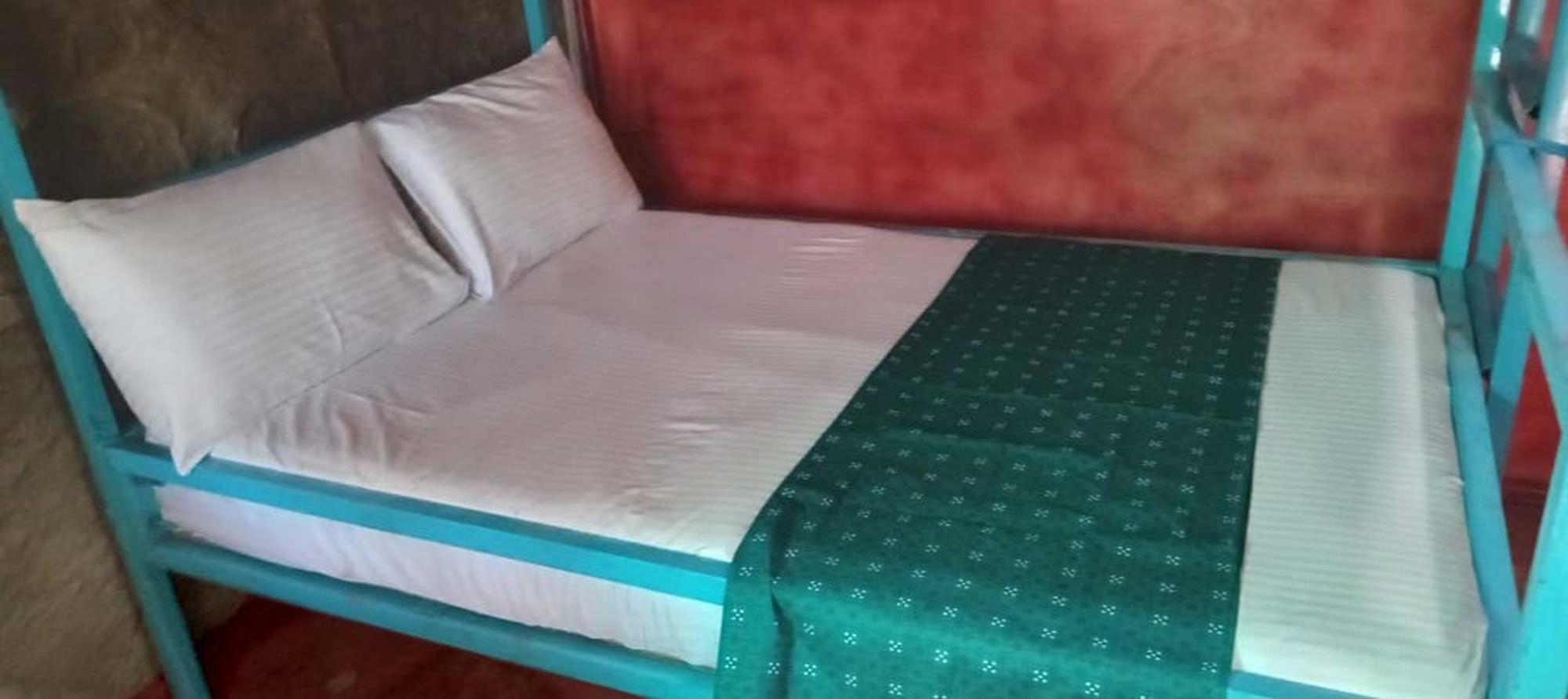 The Train View Bed & Breakfast Nuwara Eliya Exterior foto